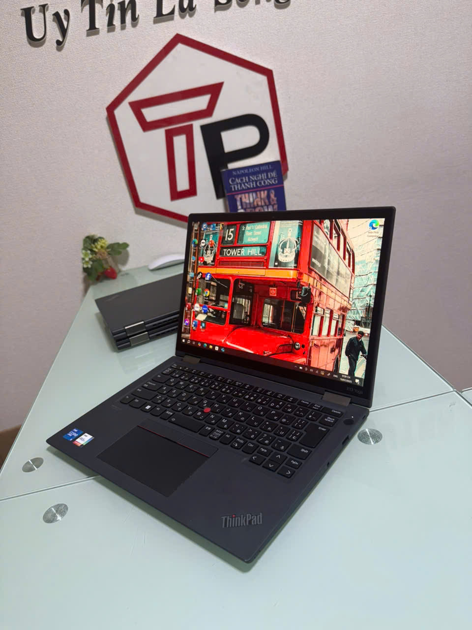Lenovo X13 Yoga gen 2 / Core i5-1145G7 (up to 4.40Ghz | 4 nhân 8